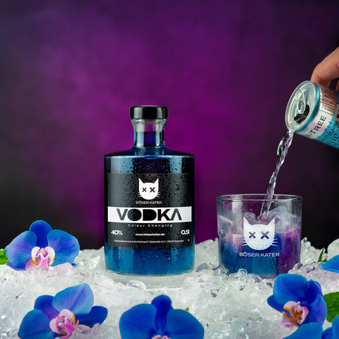 Böser Kater Wildberry Colour Changing Vodka 40% VOl. 0,5 FL
