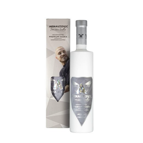 Arnautovic Premium Vodka 40% Vol. 0,5 FL